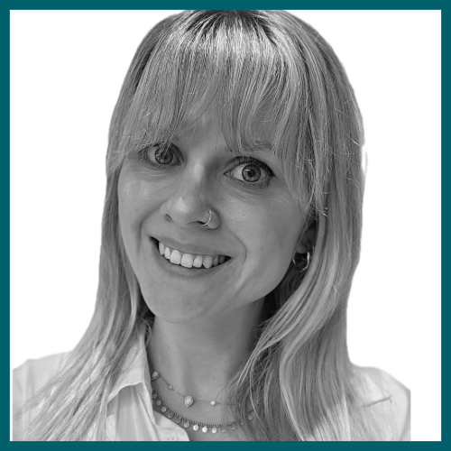 Headshot Stephanie Romer